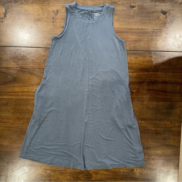 Time and Tru Sleeveless Shift A-line Gray Dress with Pockets Womens Size XS - Picture 2 of 9